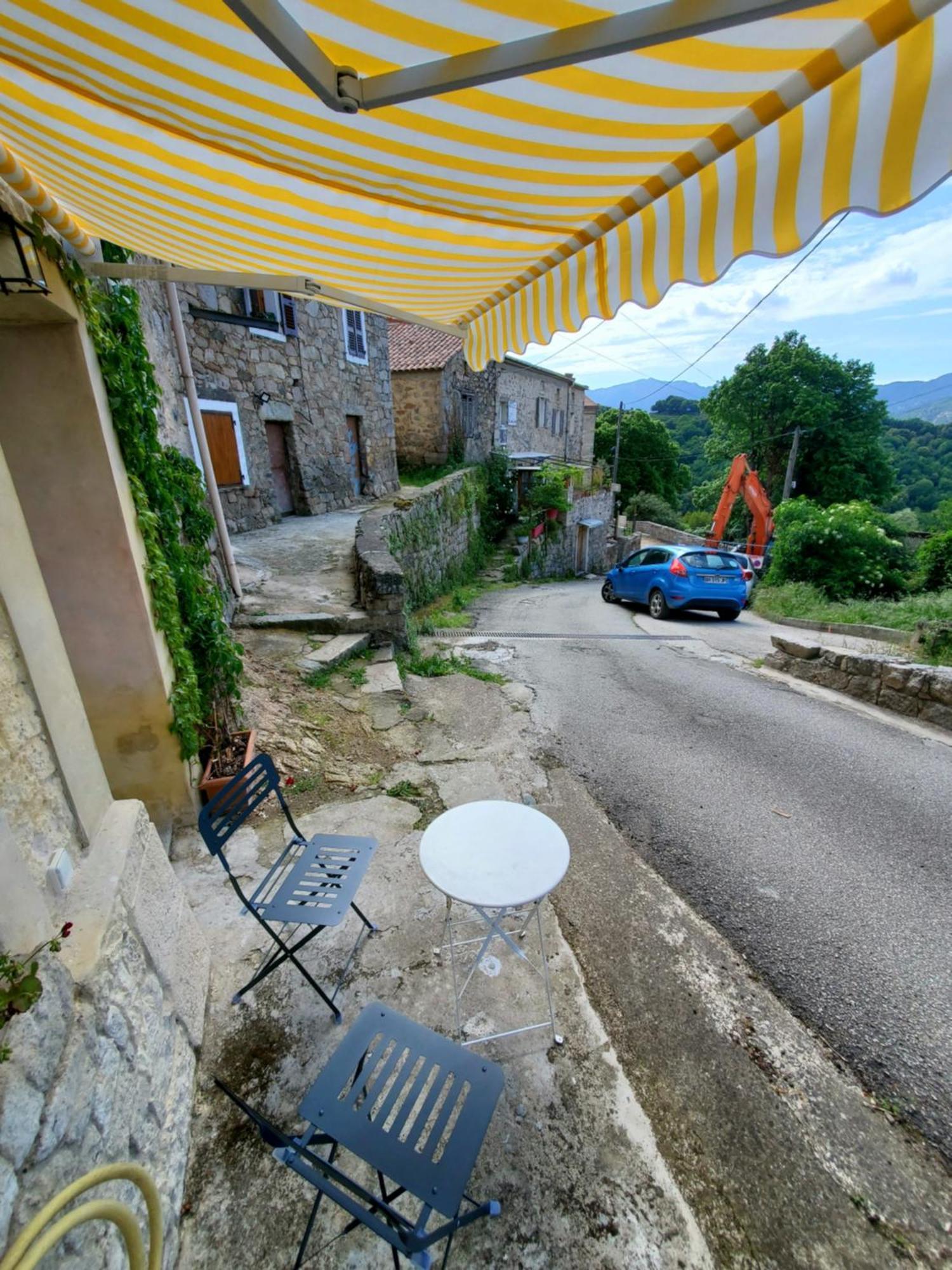 Studio 2A Ucciani Esterno foto